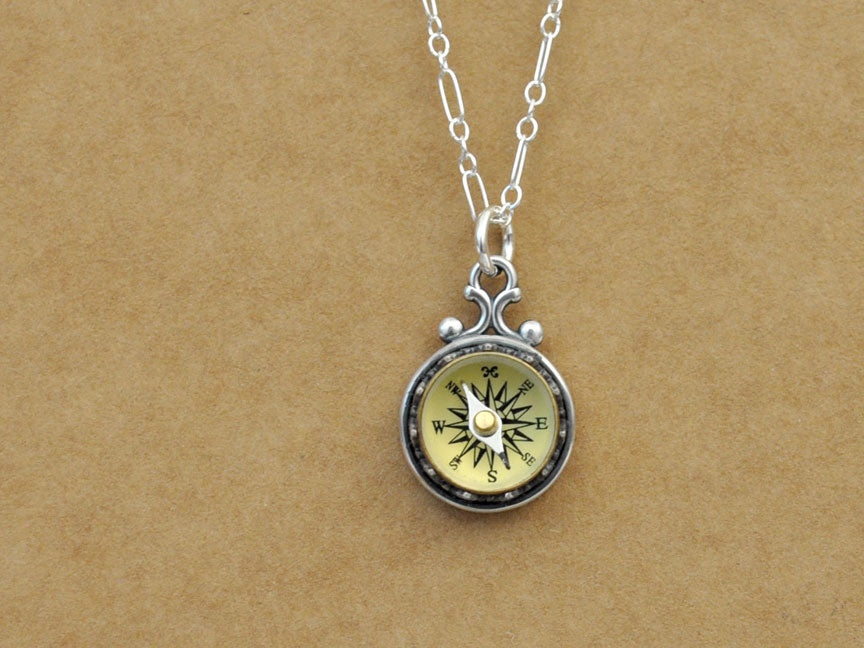 handmade 925 sterling silver Victorian style miniature working compass necklace